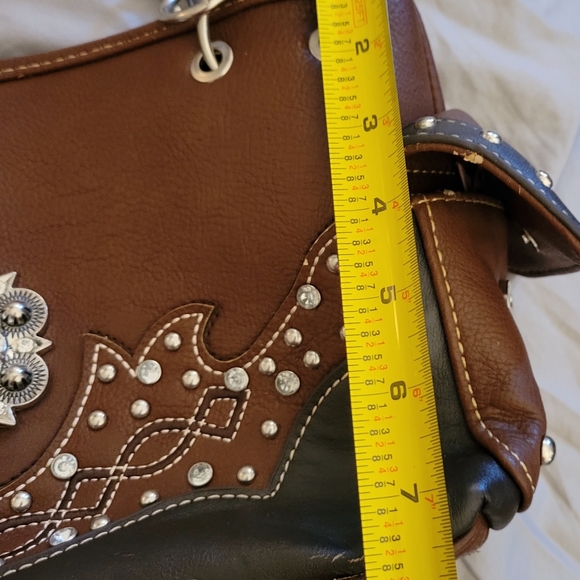Rustic couture's western rhinestone bag/purse new without tags - Picture 9 of 10